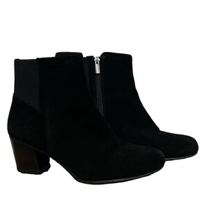 Bandolino Black Suede Ankle Boots /Booties Zipper Side